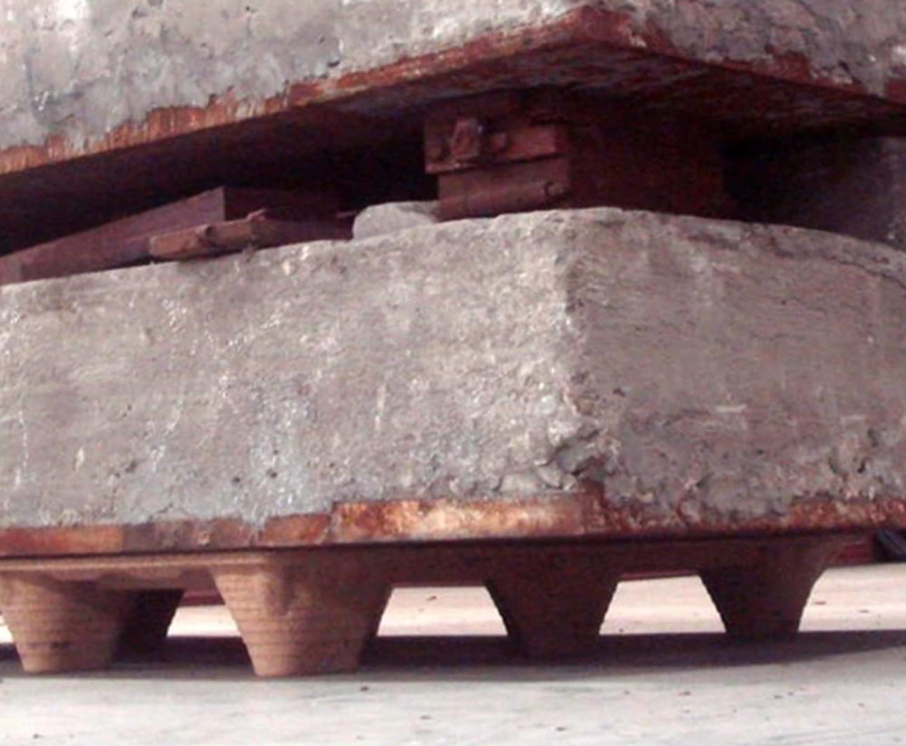 Pallet Ngành Dầu Khí 2 Khả năng chịu tải nặng Pallet xơ dừa