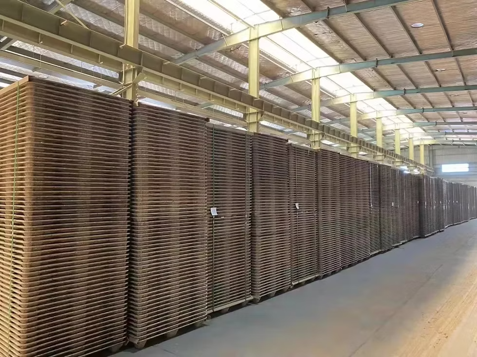 Hình ảnh kho sau khi sản xuất pallet xơ dừa